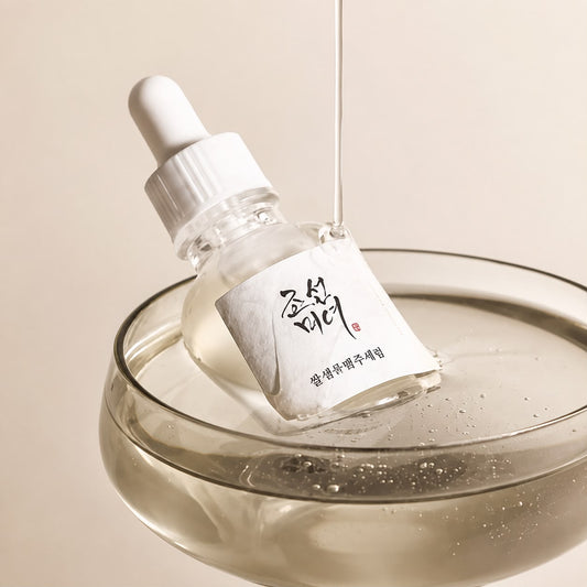Suero Iluminador de Arroz de Joseon - El Secreto Milenario para una Piel de Porcelana